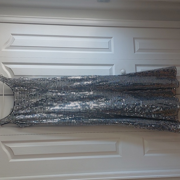 Nouveau Dresses & Skirts - Nouveau Vintage Evening Collection Silver Sequin Disco Gown